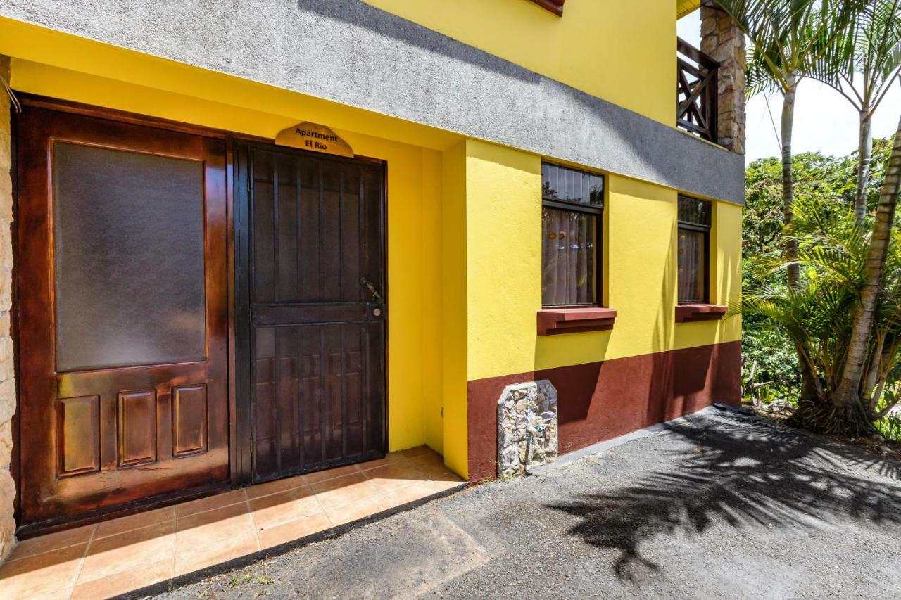 La Terraza Guest House B&B グレシア エクステリア 写真